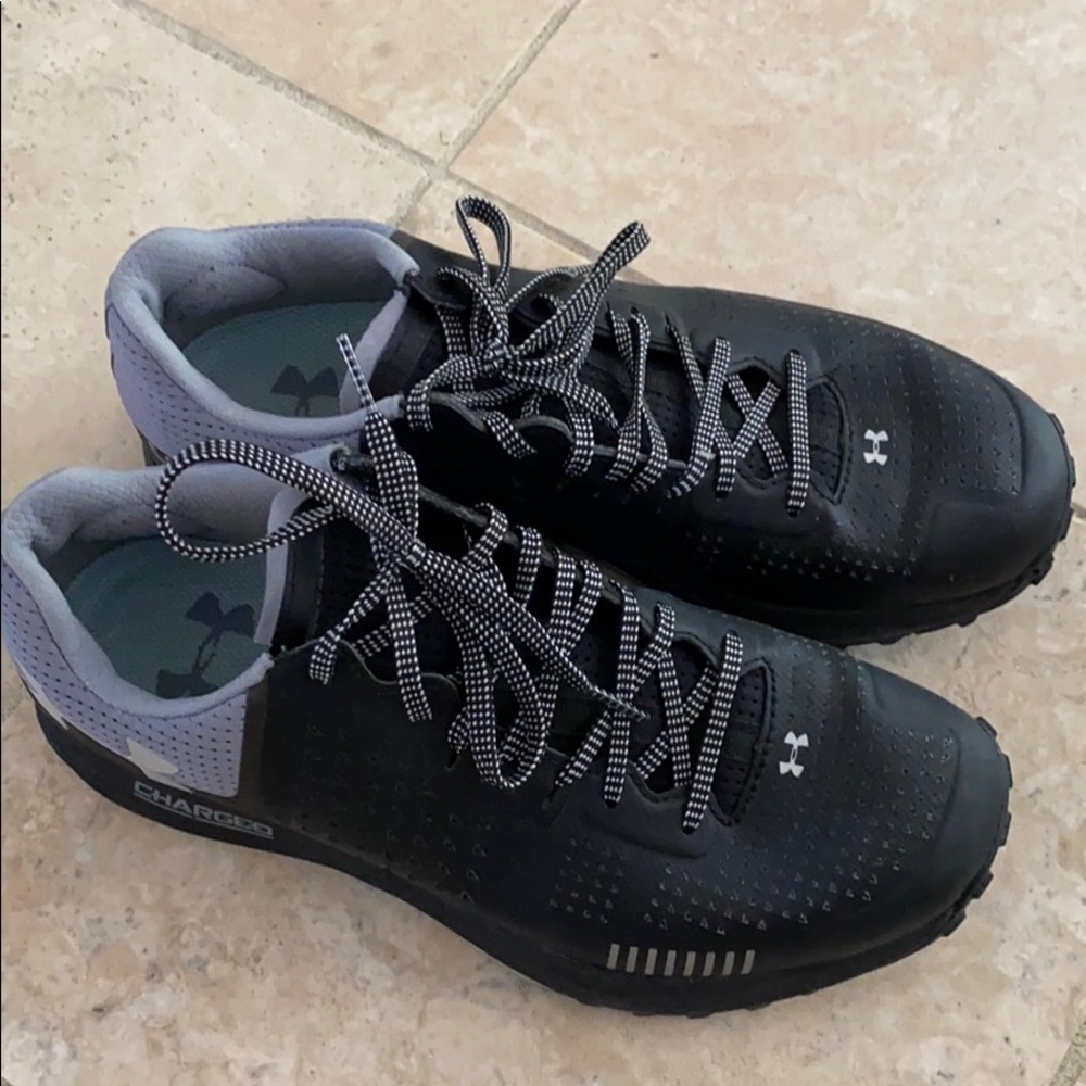 Running shoes